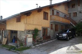 Purchase House 6 rooms in HAUTECOUR (73600)